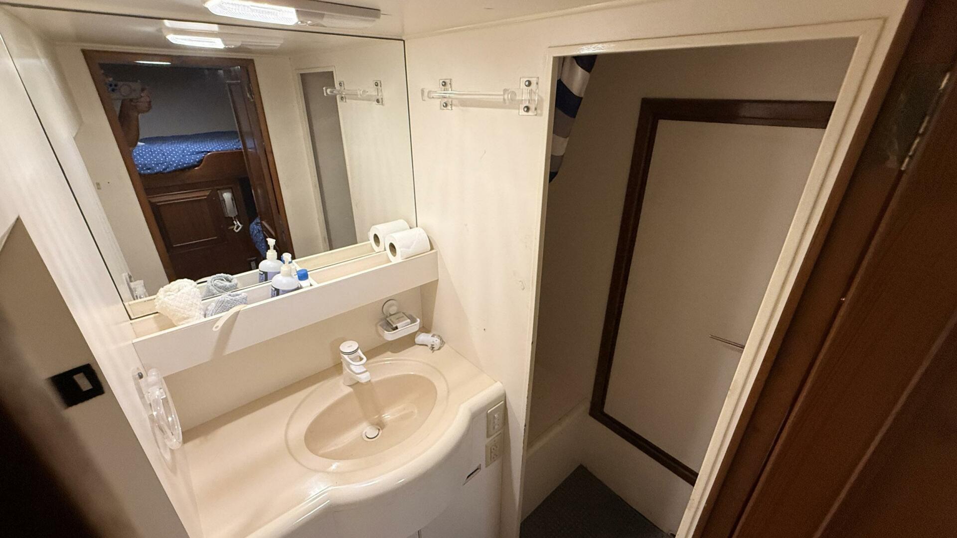 Slide: The Image of Ocean Alexander 546 1995 - 5427460