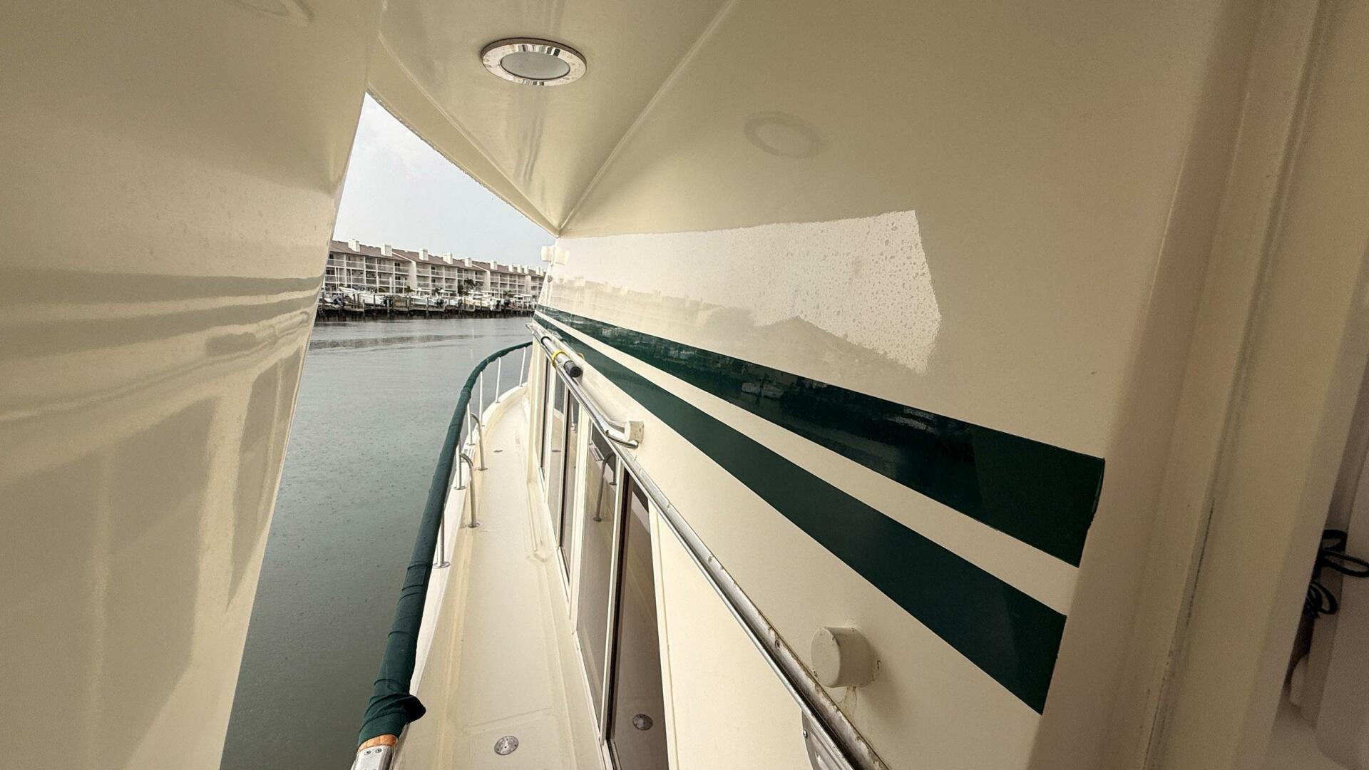 Slide: The Image of Ocean Alexander 546 1995 - 5427481