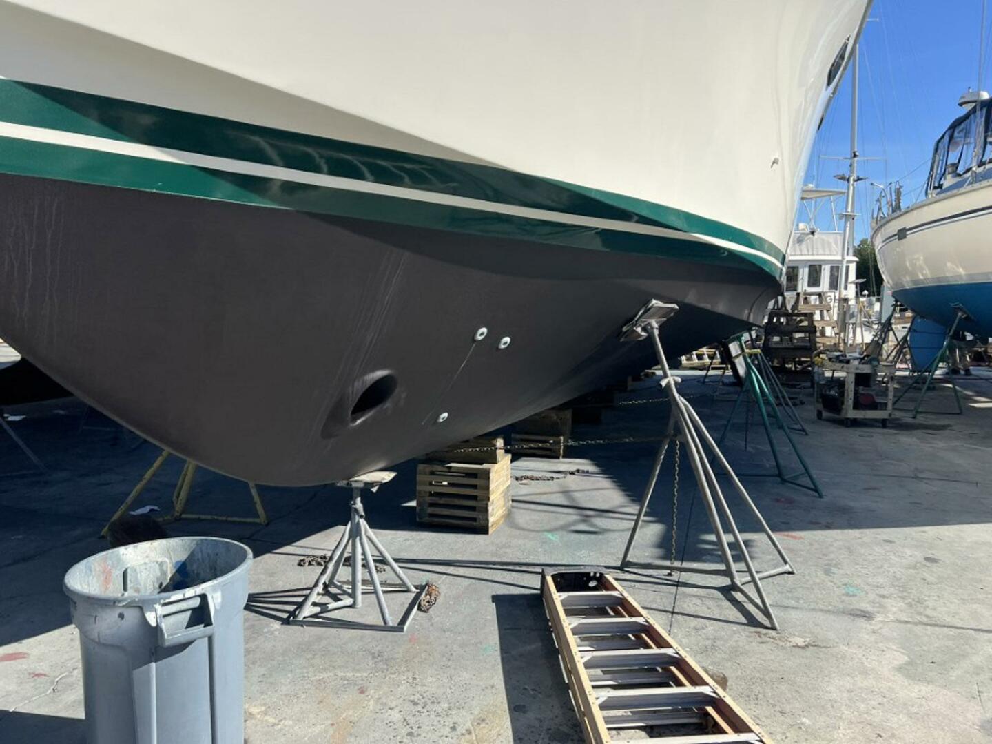 Slide: The Image of Ocean Alexander 546 1995 - 5427485