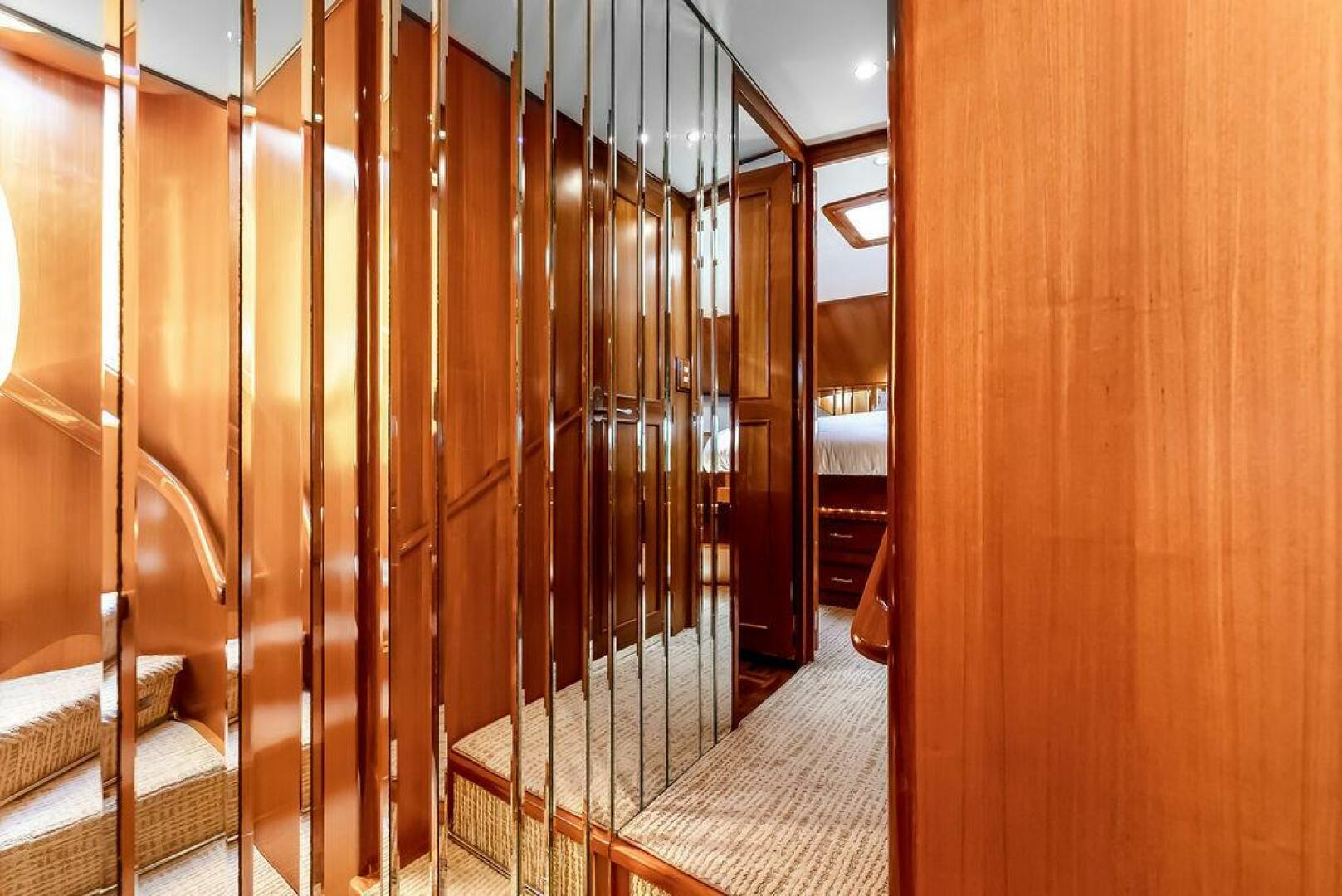 Slide: The Image of Ocean Alexander 54 Pilothouse 2001 - 5069380