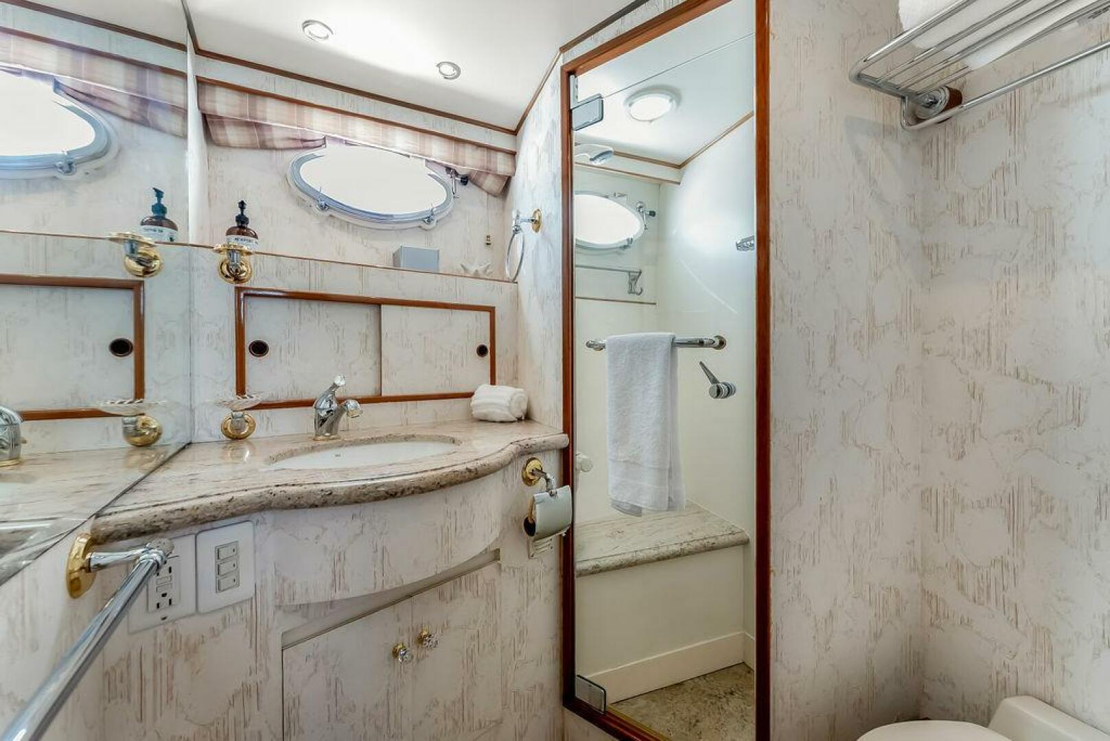 Slide: The Image of Ocean Alexander 54 Pilothouse 2001 - 5069384