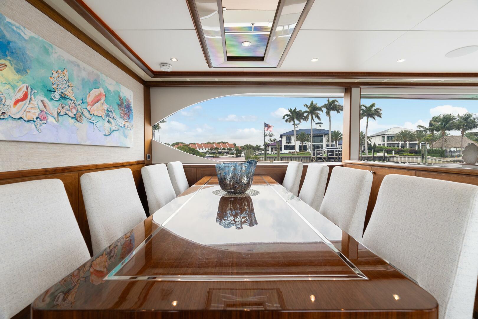 Slide: The Image of Ocean Alexander 88 Sanibella - Dining 2019 Ocean Alexander 88 Sanibella - 5120603