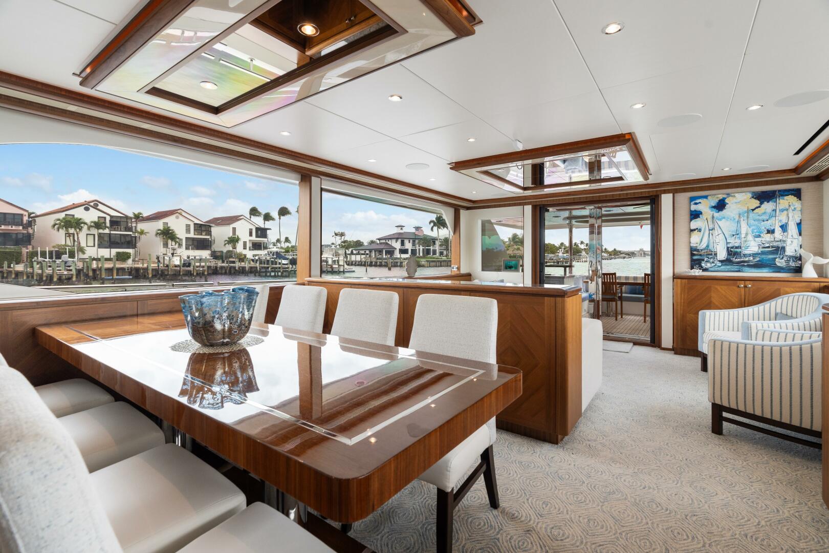 Slide: The Image of Ocean Alexander 88 Sanibella - Dining 2019 Ocean Alexander 88 Sanibella - 5120604