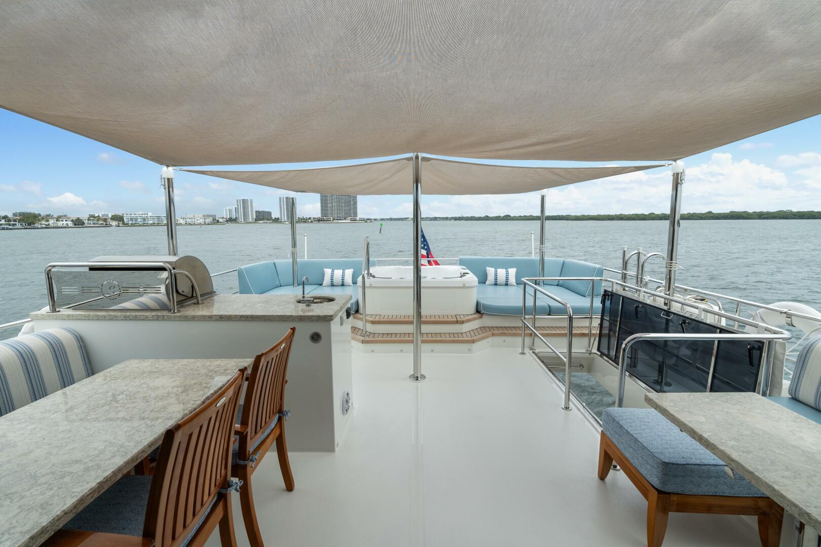 Slide: The Image of Ocean Alexander 88 Sanibella - Upper Deck 2019 Ocean Alexander 88 Sanibella - 5120624