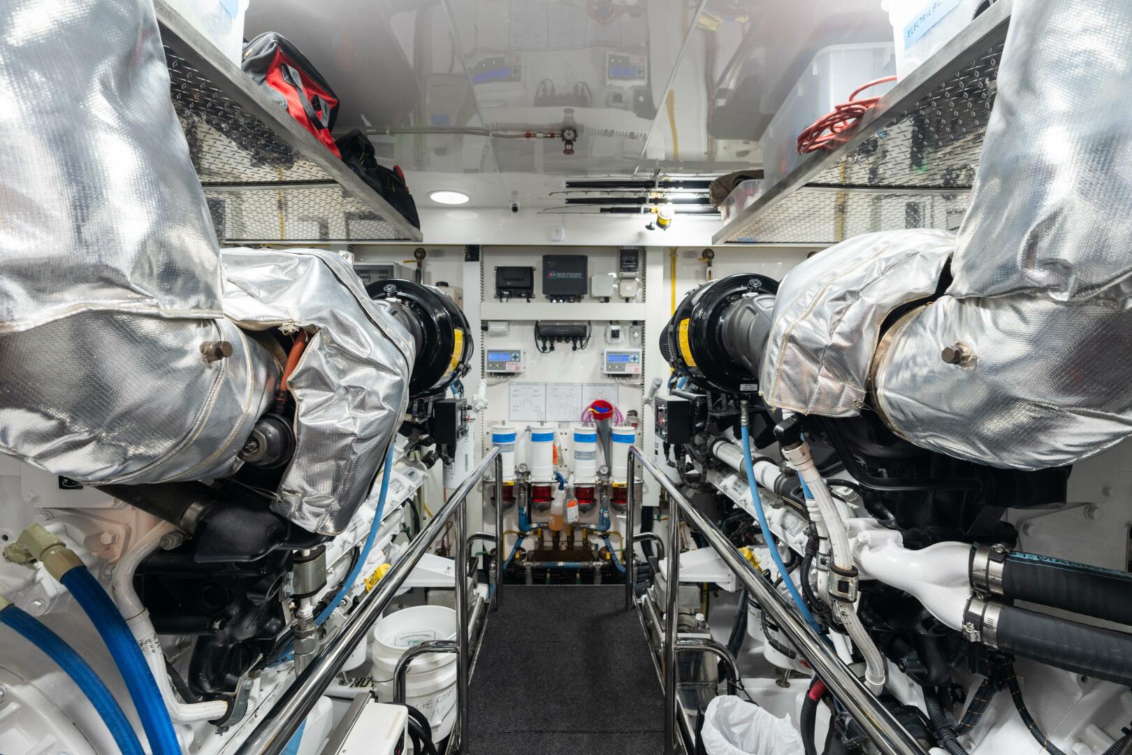 Slide: The Image of Ocean Alexander 88 Sanibella - Engine Room 2019 Ocean Alexander 88 Sanibella - 5120659