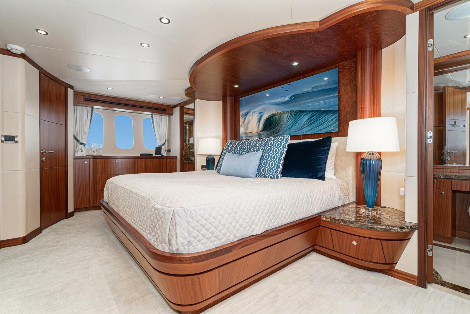 Slide: The Image of Master Cabin - 30