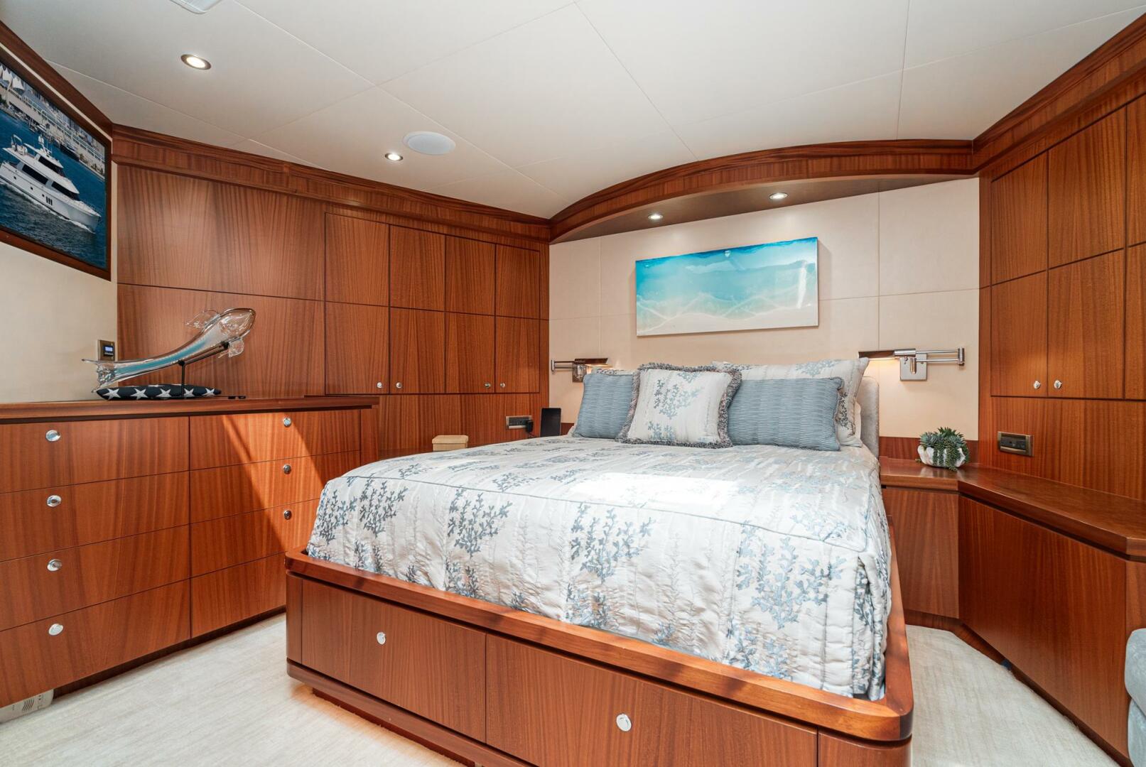 Slide: The Image of Forward VIP Cabin - 39