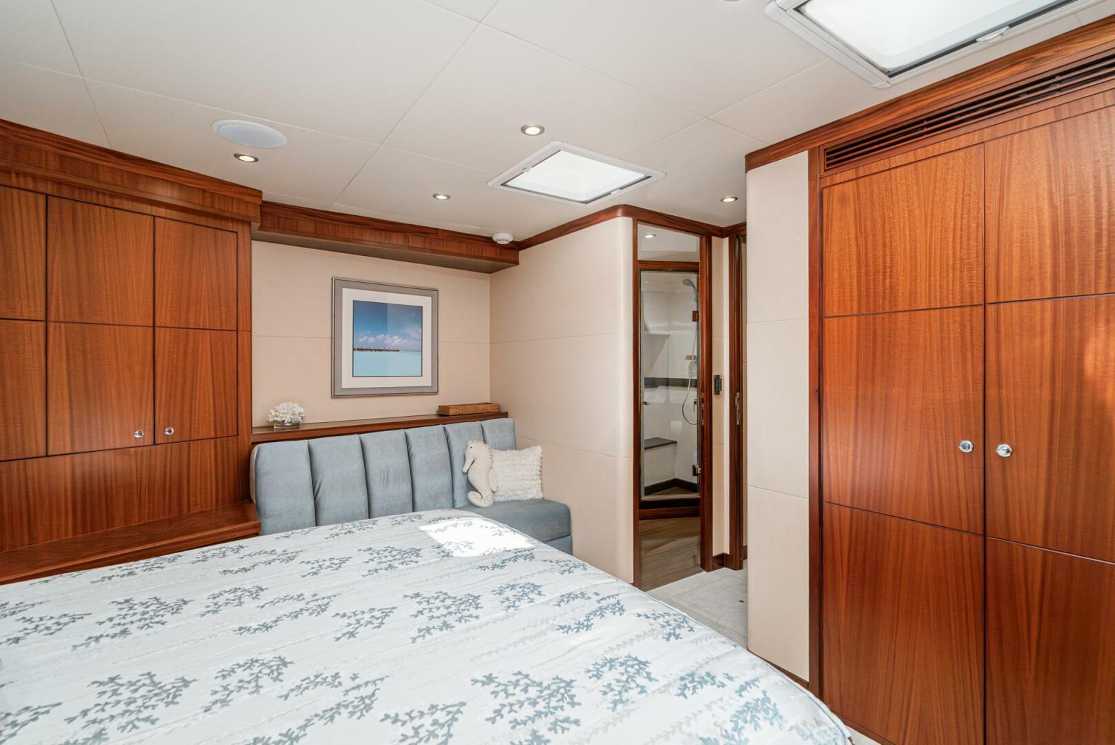 Slide: The Image of Forward VIP Cabin 3 - 41