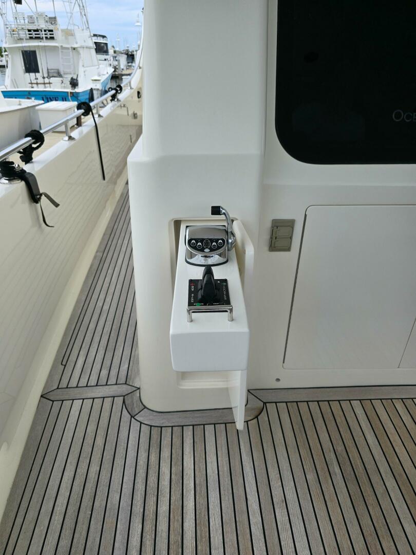 Slide: The Image of Ocean Alexander Classico 2010 - 42
