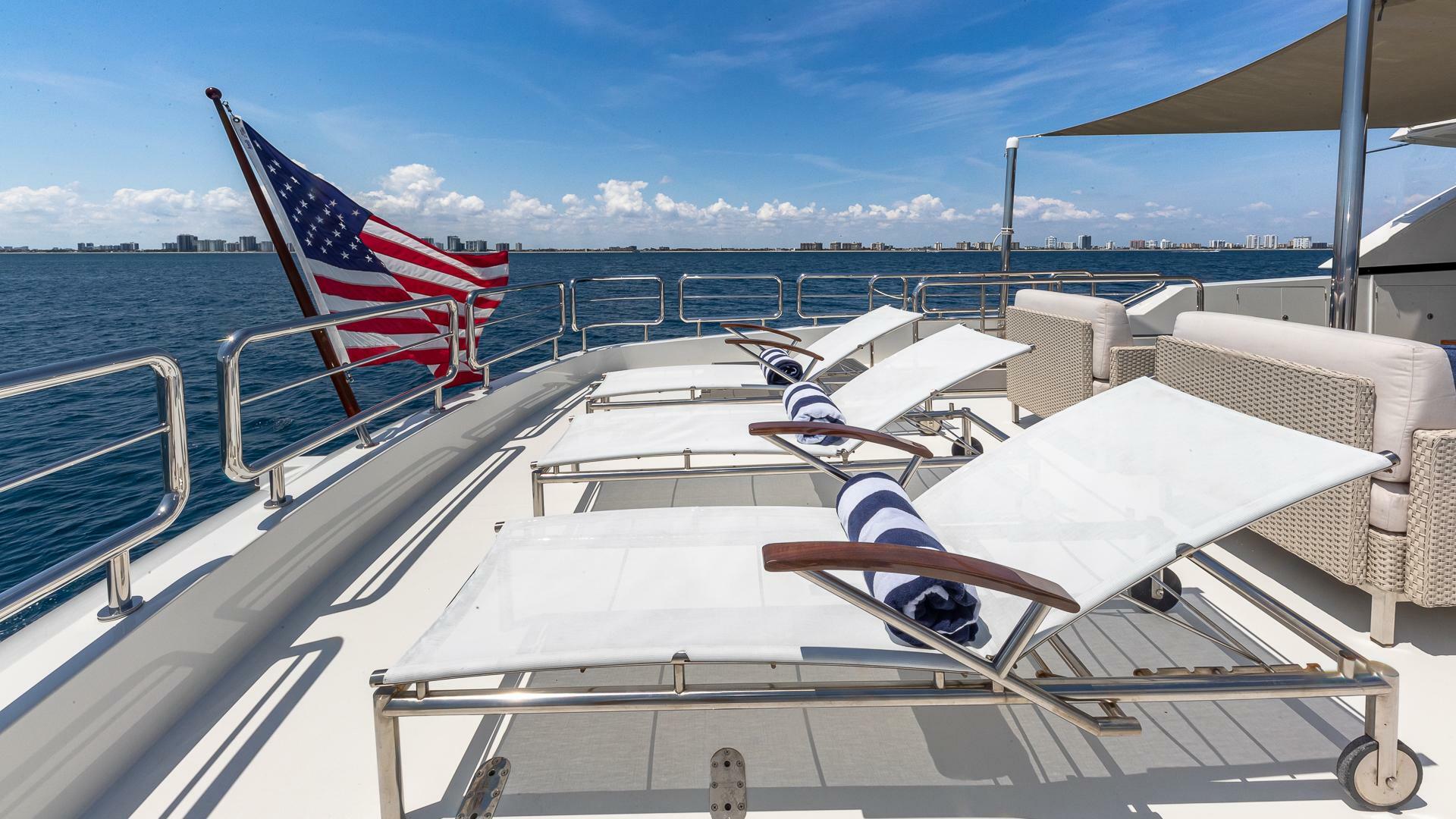 Slide: The Image of Ocean Alexander Open Bridge 2015 - 4355403