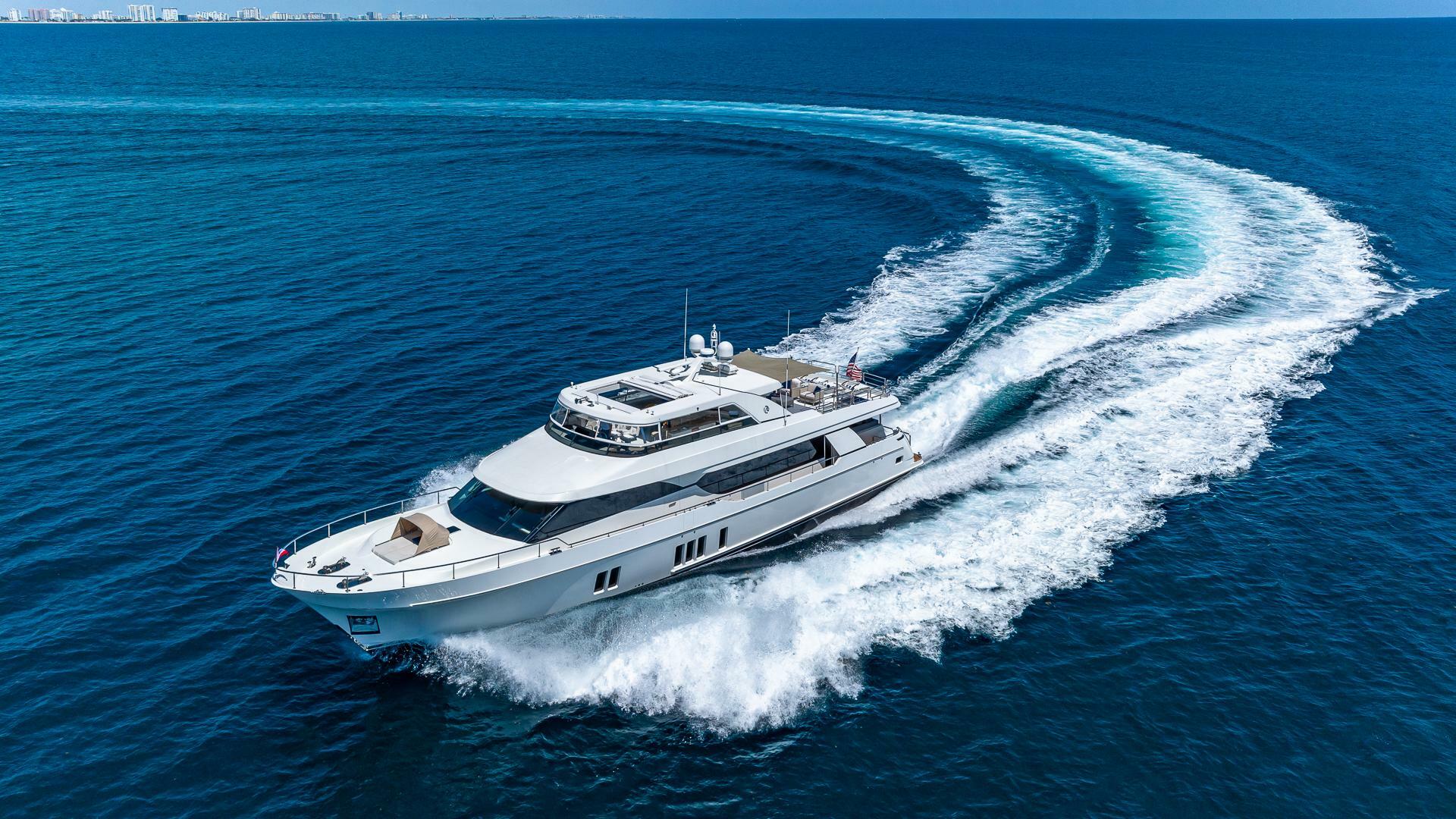 Slide: The Image of Ocean Alexander Open Bridge 2015 - 4355384