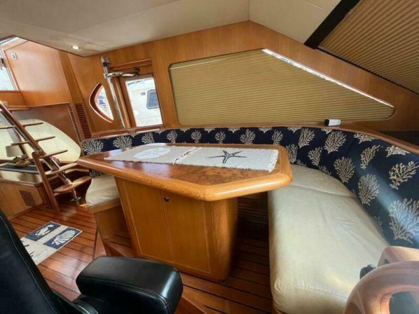 Slide: The Image of Galley dinette - 10