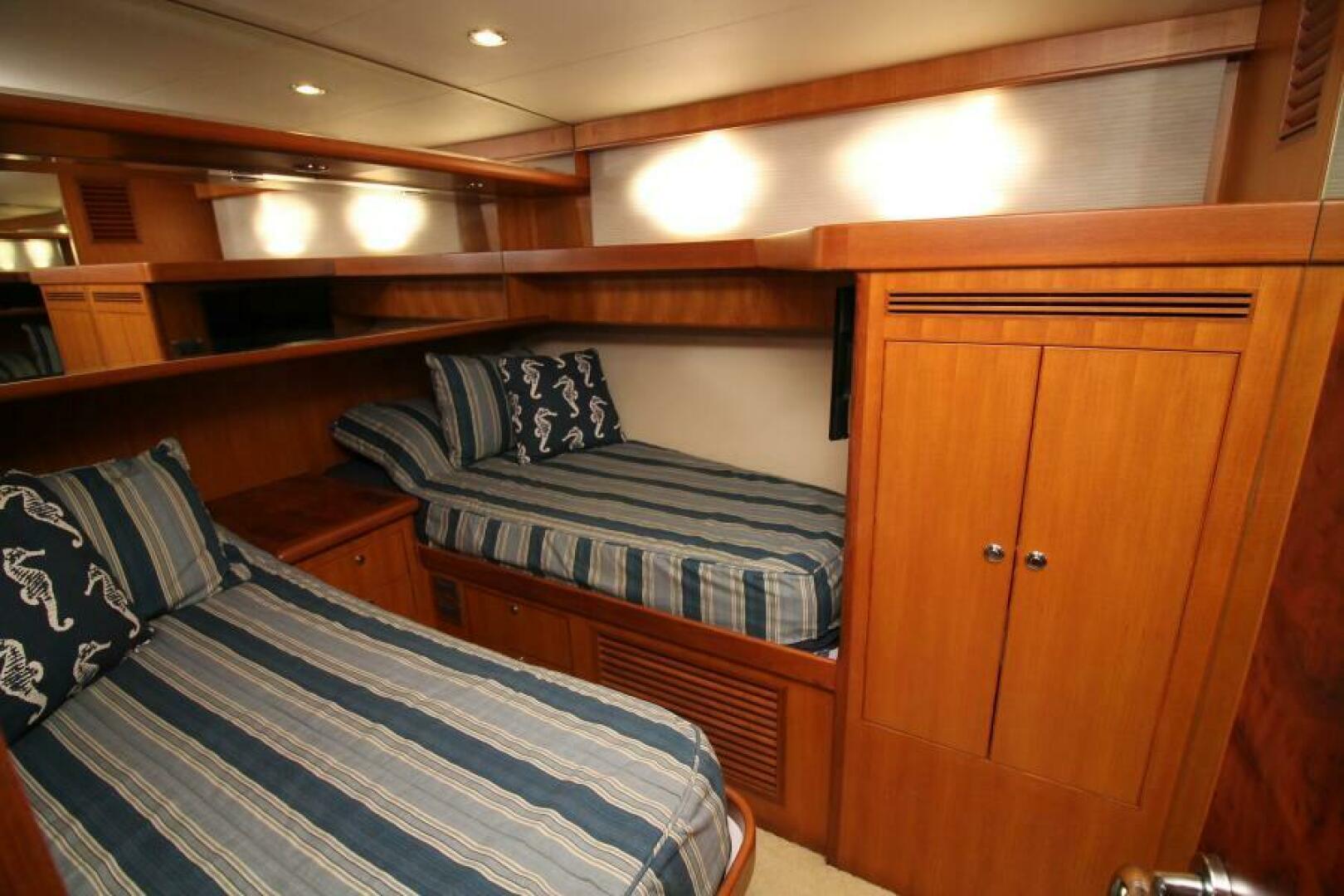 Slide: The Image of Guest stateroom - 17