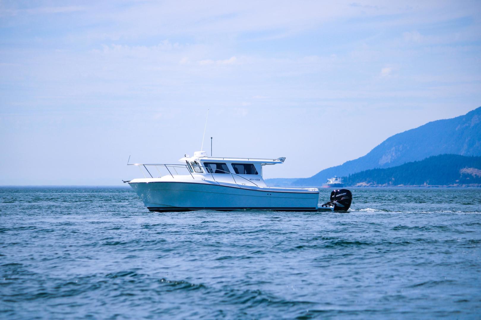 Slide: The Image of Ocean Sport Roamer 30 OB 2022 - 3590433