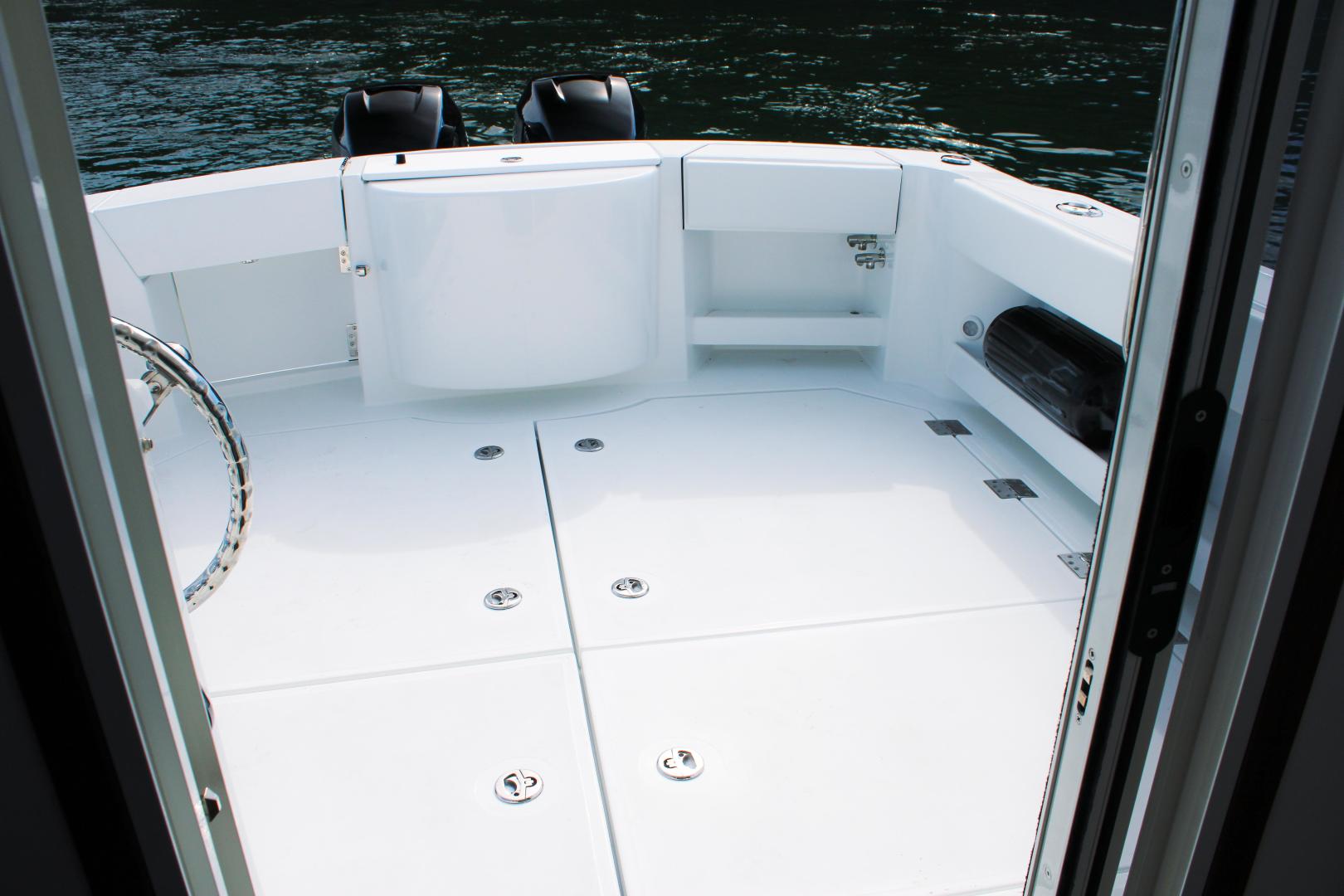 Slide: The Image of Ocean Sport Roamer 30 OB 2022 - 3590417