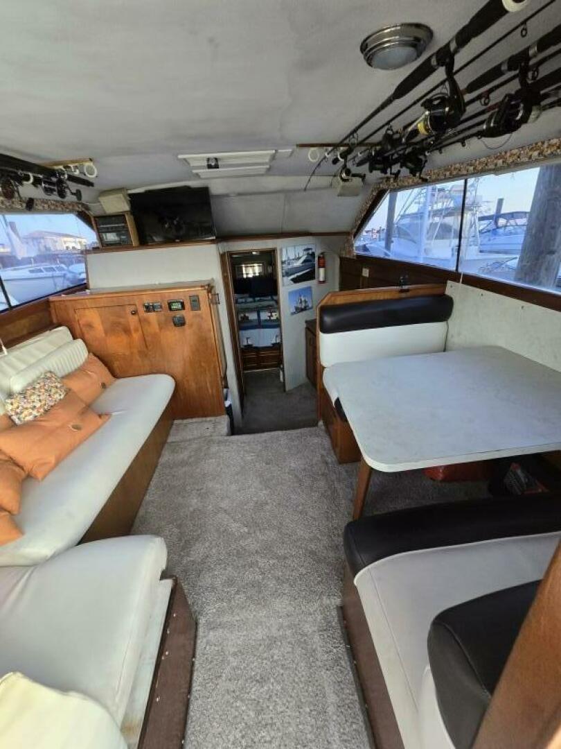 Slide: The Image of Ocean Yachts 32 SS 1989 - 4737454