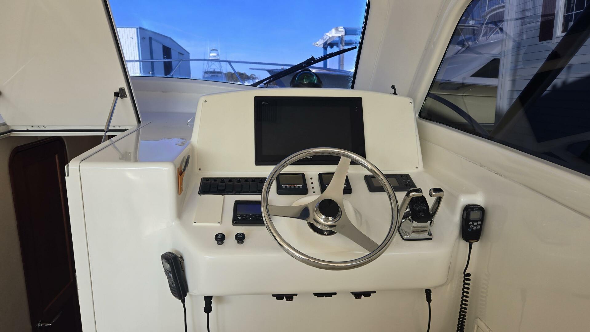 Slide: The Image of Ocean Yachts 37 Billfish 2008 - 4937498