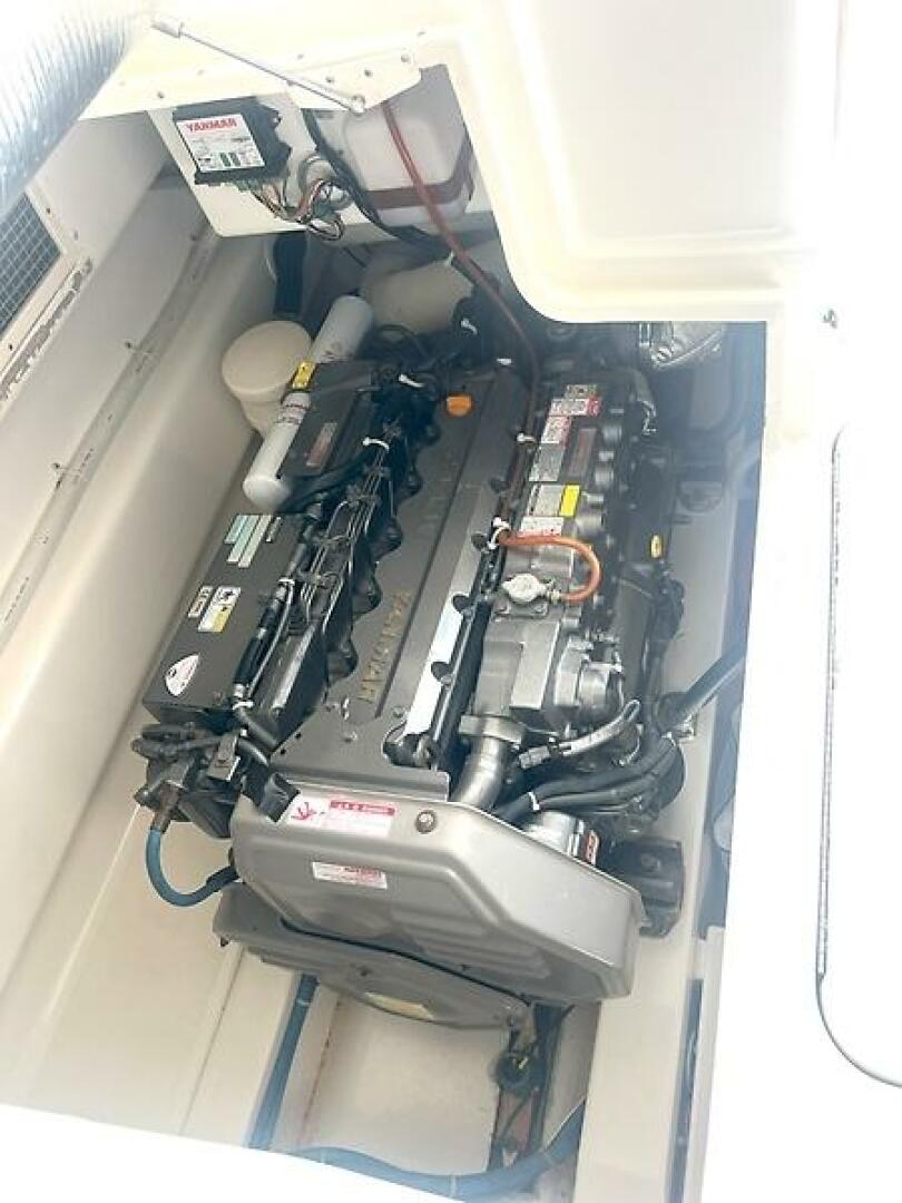 Slide: The Image of Ocean Yachts 37 Billfish 2008 - 5510596