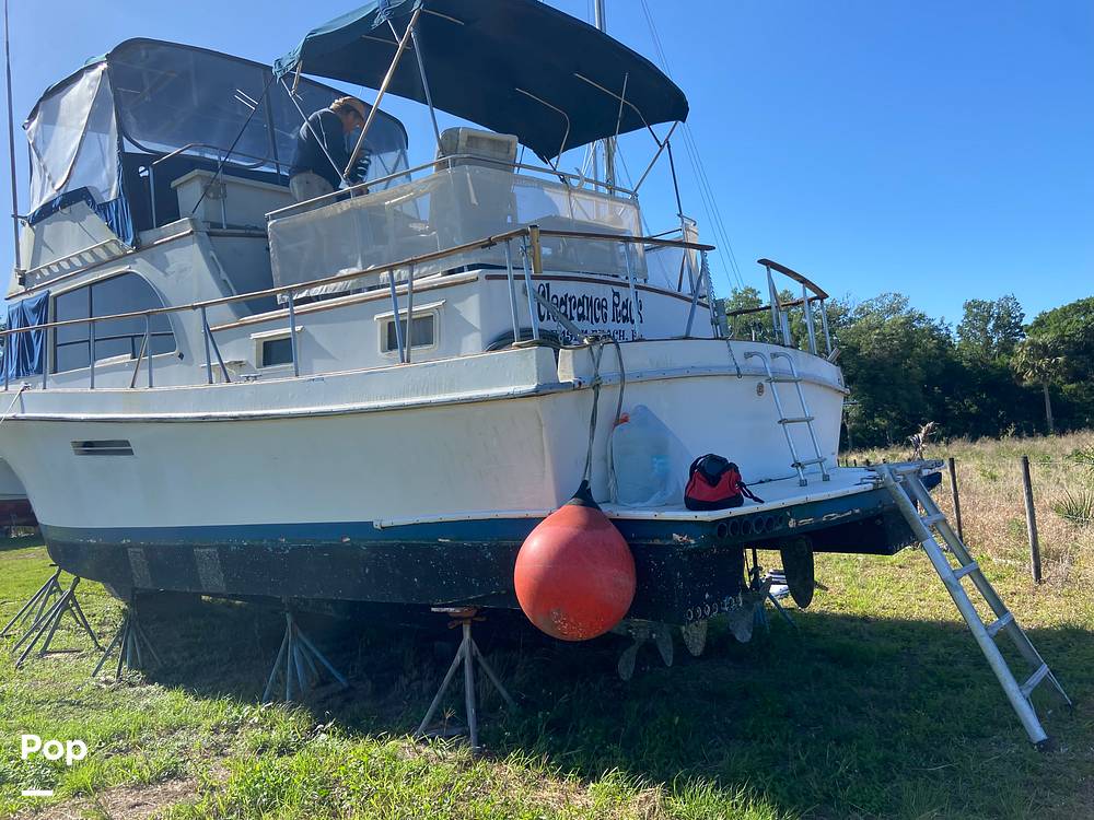 Slide: The Image of Ocean Yachts 40+2 Flying Bridge Trawler 1979 - 13945982