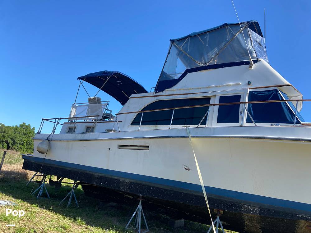 Slide: The Image of Ocean Yachts 40+2 Flying Bridge Trawler 1979 - 13945994
