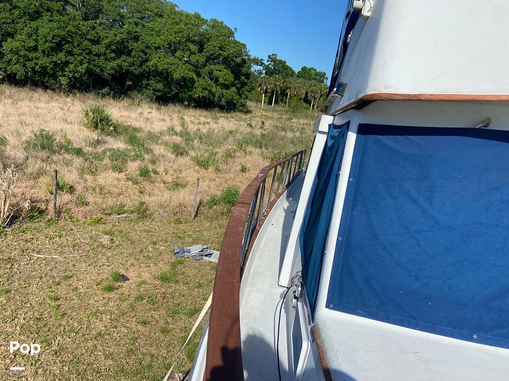 Slide: The Image of Ocean Yachts 40+2 Flying Bridge Trawler 1979 - 13946015