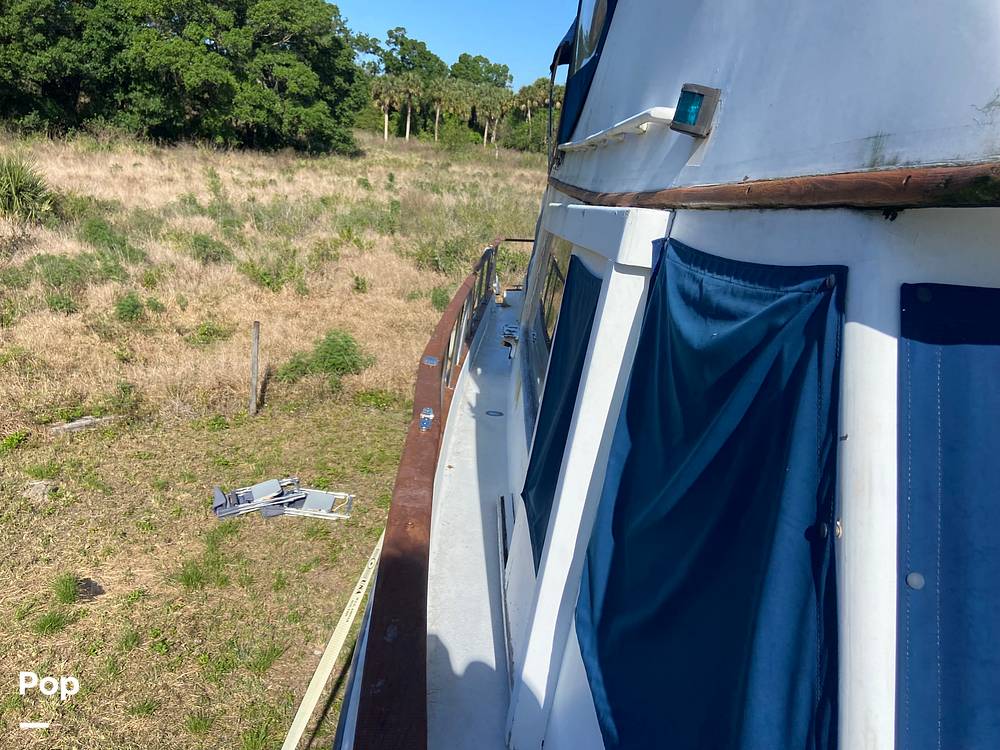 Slide: The Image of Ocean Yachts 40+2 Flying Bridge Trawler 1979 - 13946016