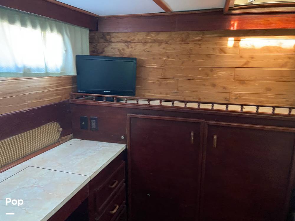 Slide: The Image of Ocean Yachts 40+2 Flying Bridge Trawler 1979 - 13946101