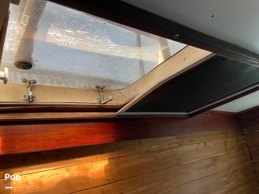 Slide: The Image of Ocean Yachts 40+2 Flying Bridge Trawler 1979 - 13946104
