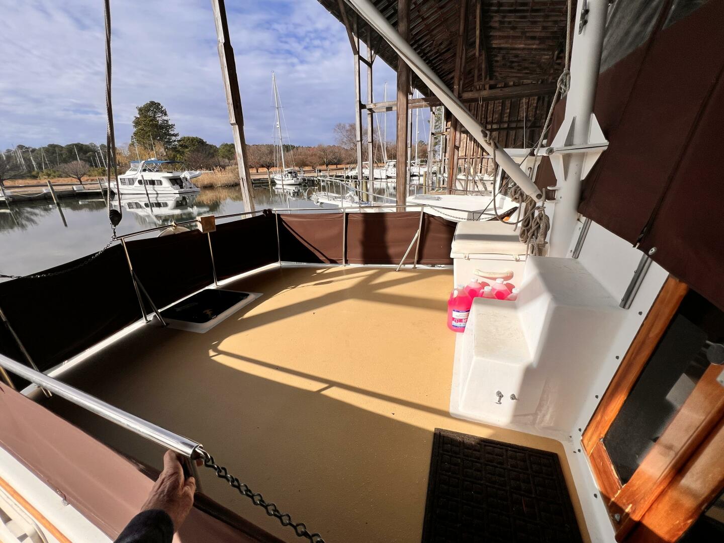 Slide: The Image of Ocean Yachts 40+2 Trawler 1979 - 5347041