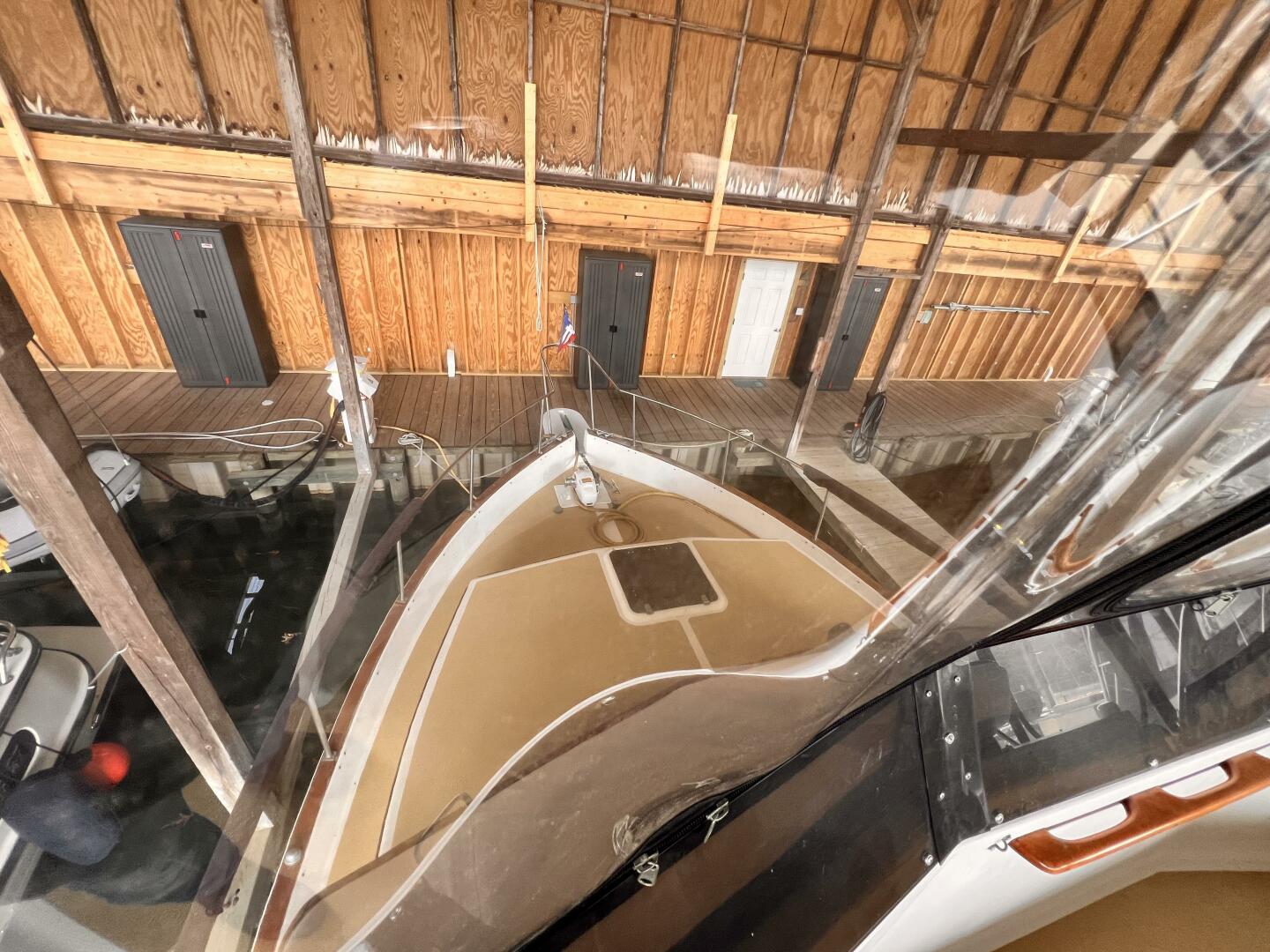 Slide: The Image of Ocean Yachts 40+2 Trawler 1979 - 5347048