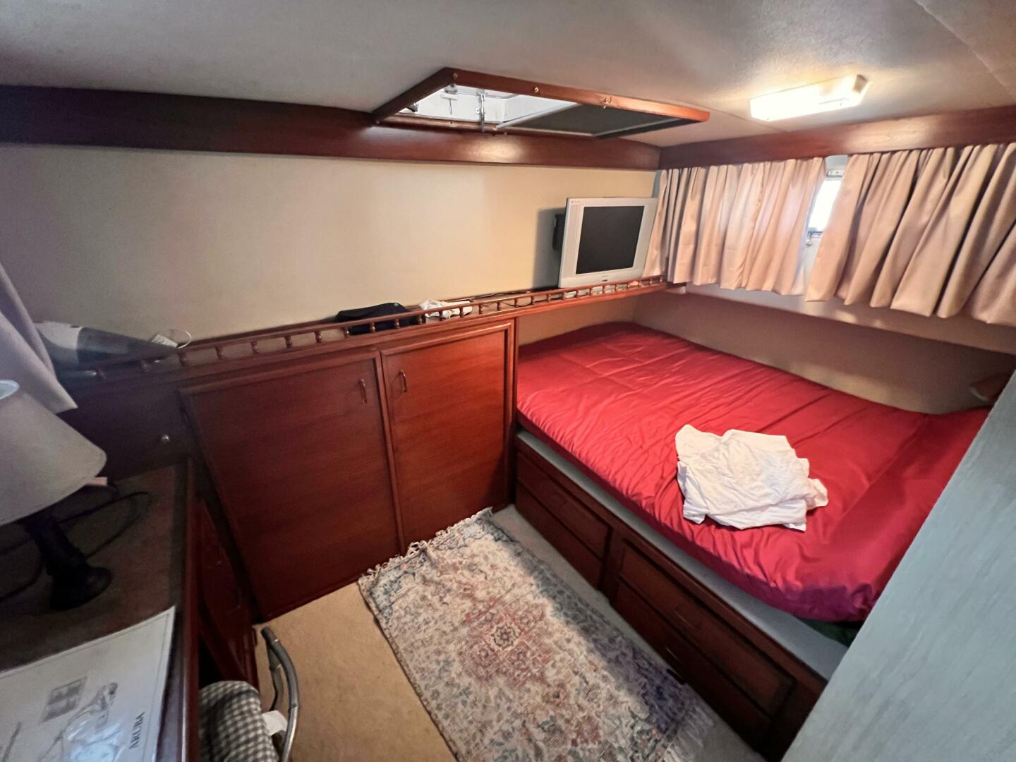 Slide: The Image of Ocean Yachts 40+2 Trawler 1979 - 5347058