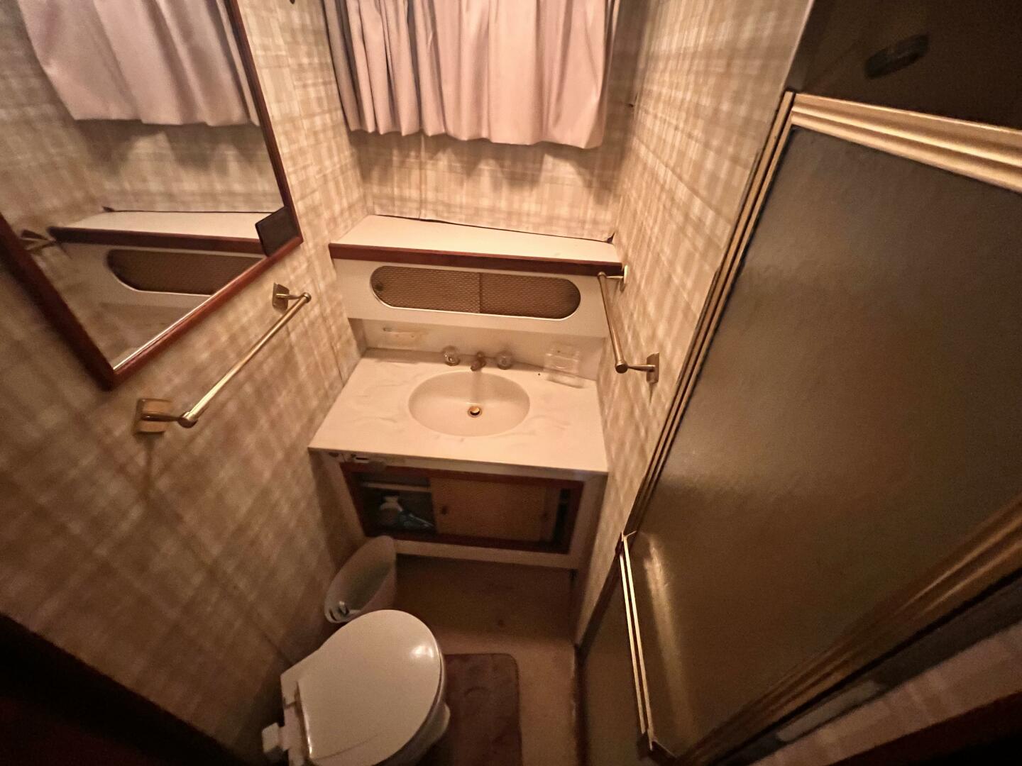 Slide: The Image of Ocean Yachts 40+2 Trawler 1979 - 5347062