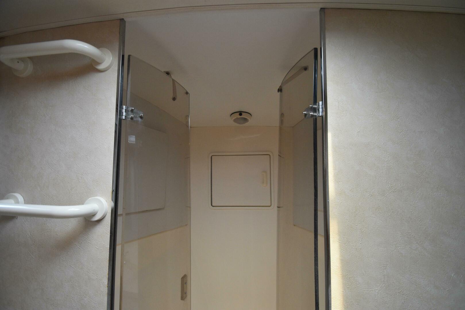 Slide: The Image of Ocean Yachts 43 2000 - 5398295
