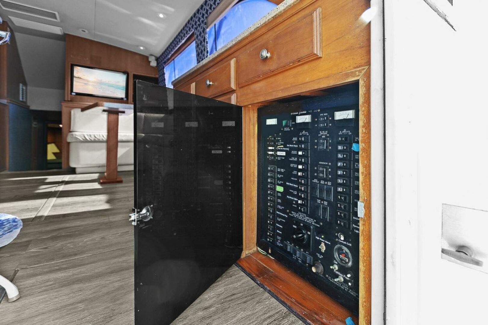 Slide: The Image of Ocean Yachts 48 Super Sport 1987 - 4805468
