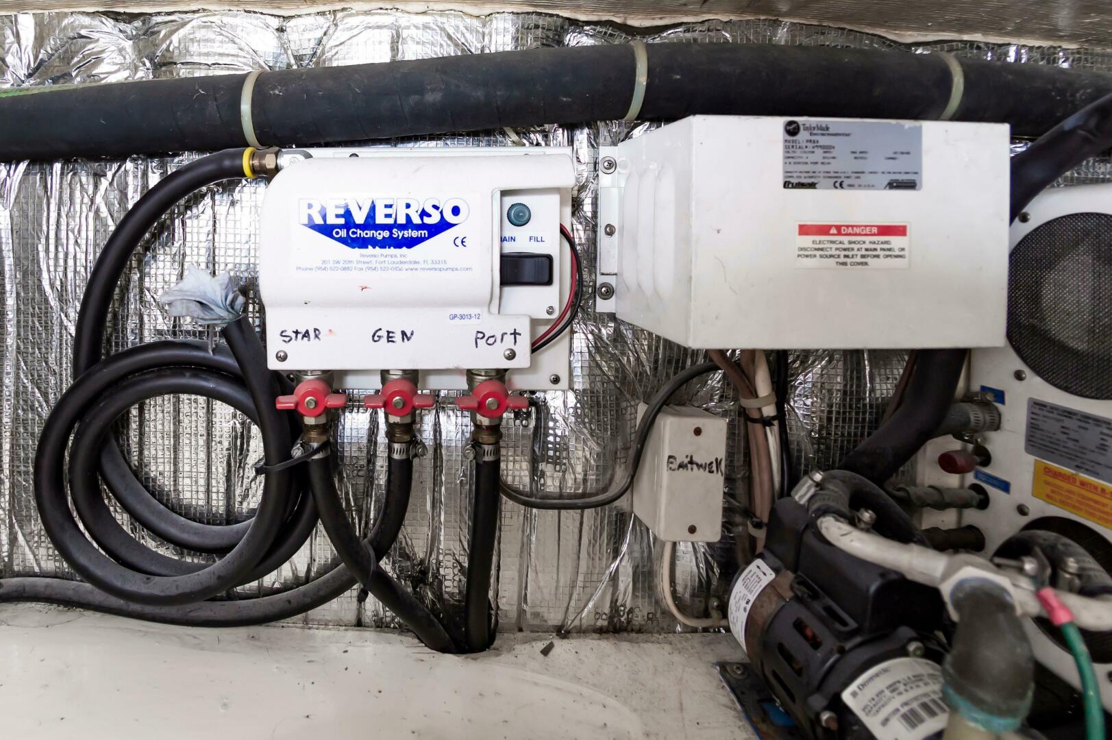 Slide: The Image of Ocean Yachts 48 Supersport 2000 - 5241420