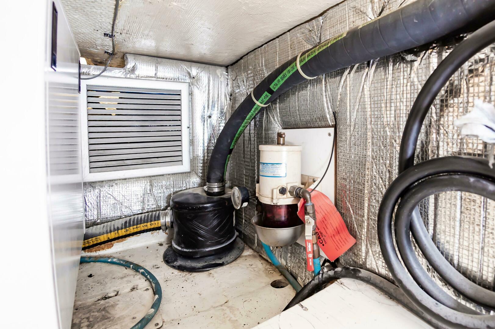 Slide: The Image of Ocean Yachts 48 Supersport 2000 - 5241421