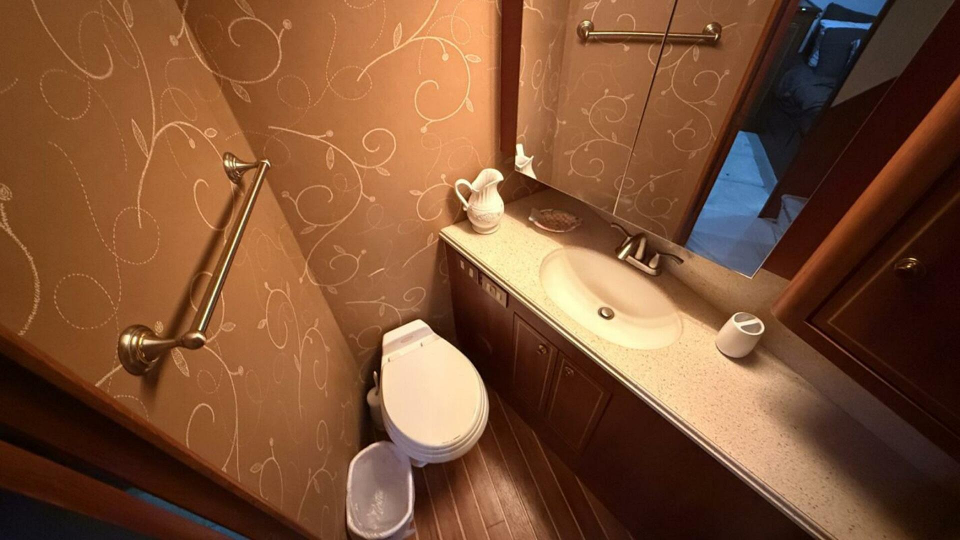 Slide: The Image of Ocean Yachts 57 Super Sport 2006 - 5374056
