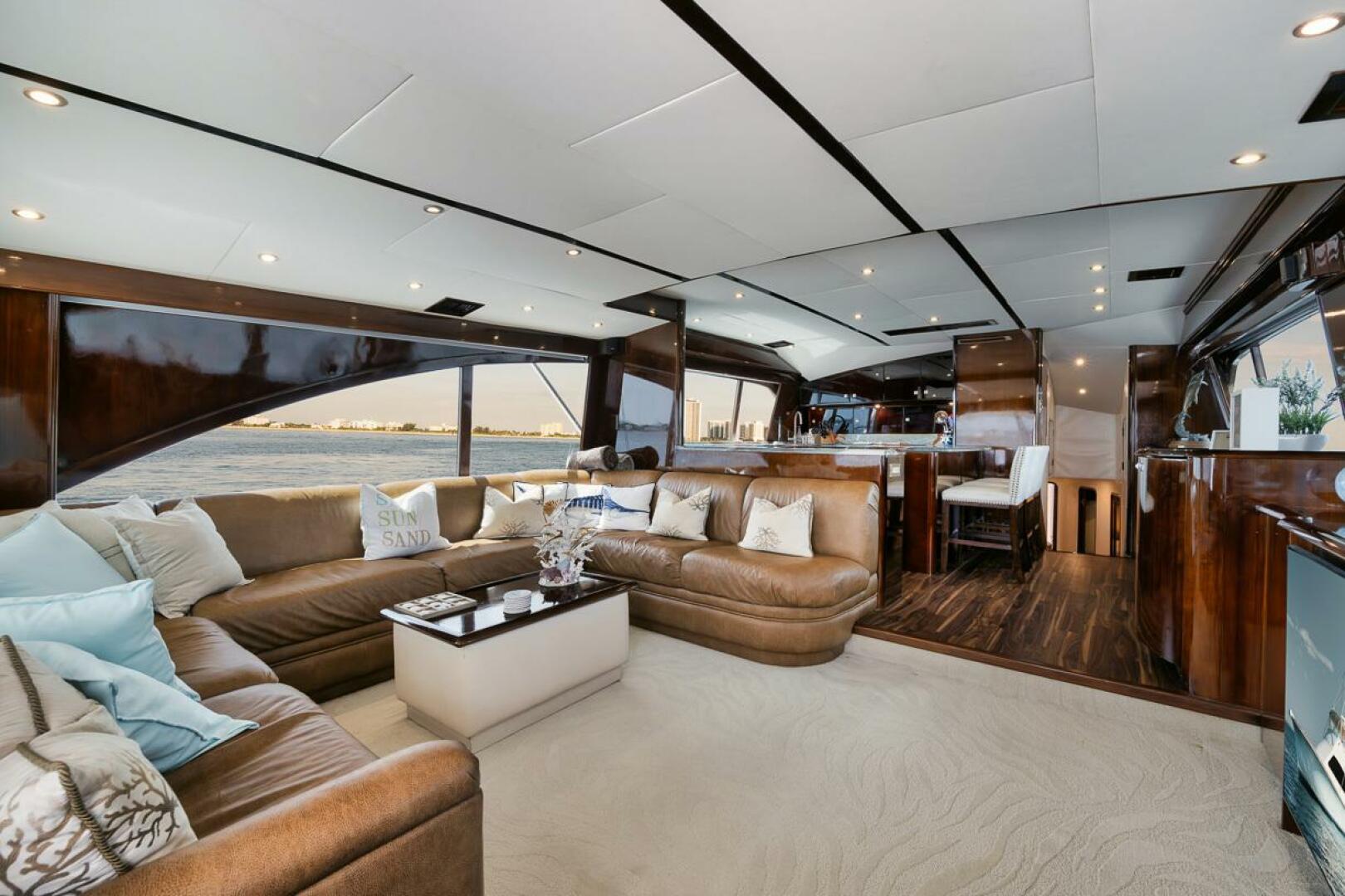 Slide: The Image of Ocean Yachts 73 Unconquered - Salon - 3824043