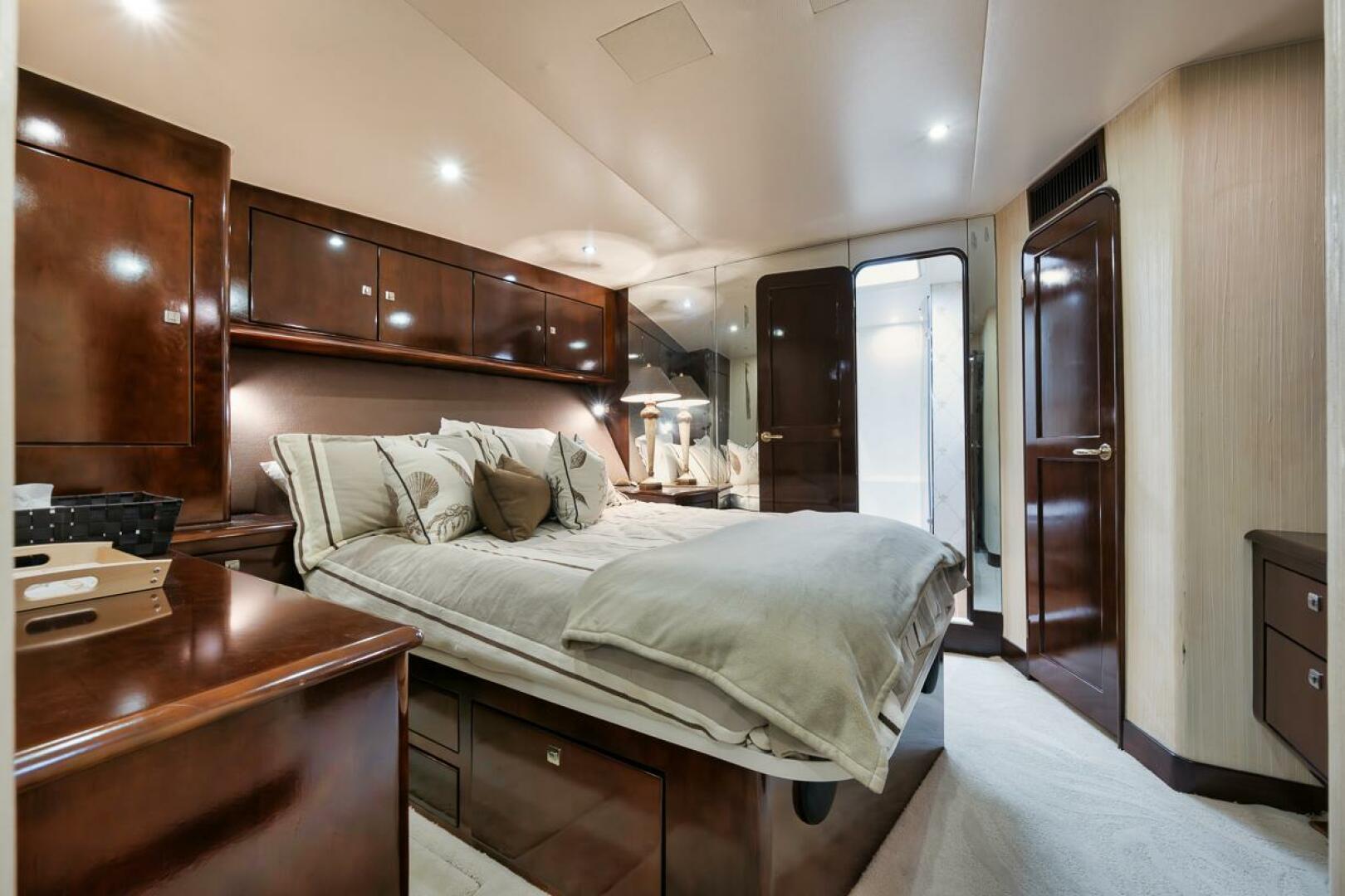 Slide: The Image of Ocean Yachts 73 Unconquered - VIP Stateroom 2005 Ocean Yachts 73 Super Sport - Unconquered - 3824051