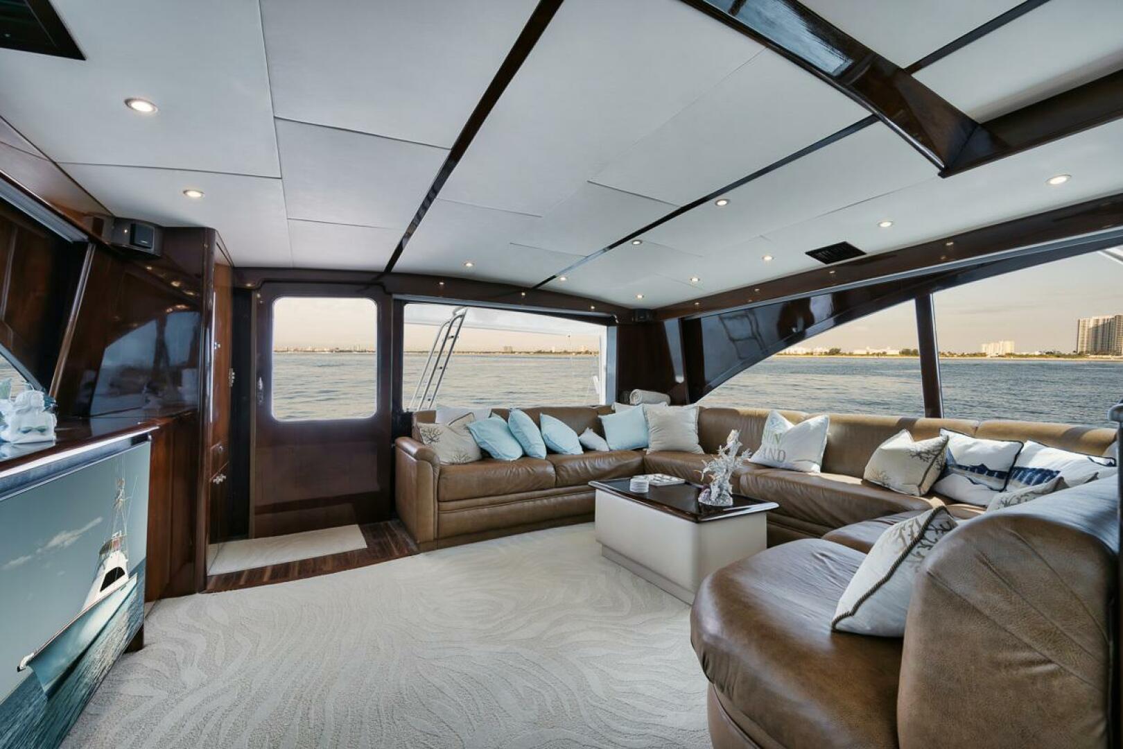 Slide: The Image of Ocean Yachts 73 Unconquered - Salon - 3824042