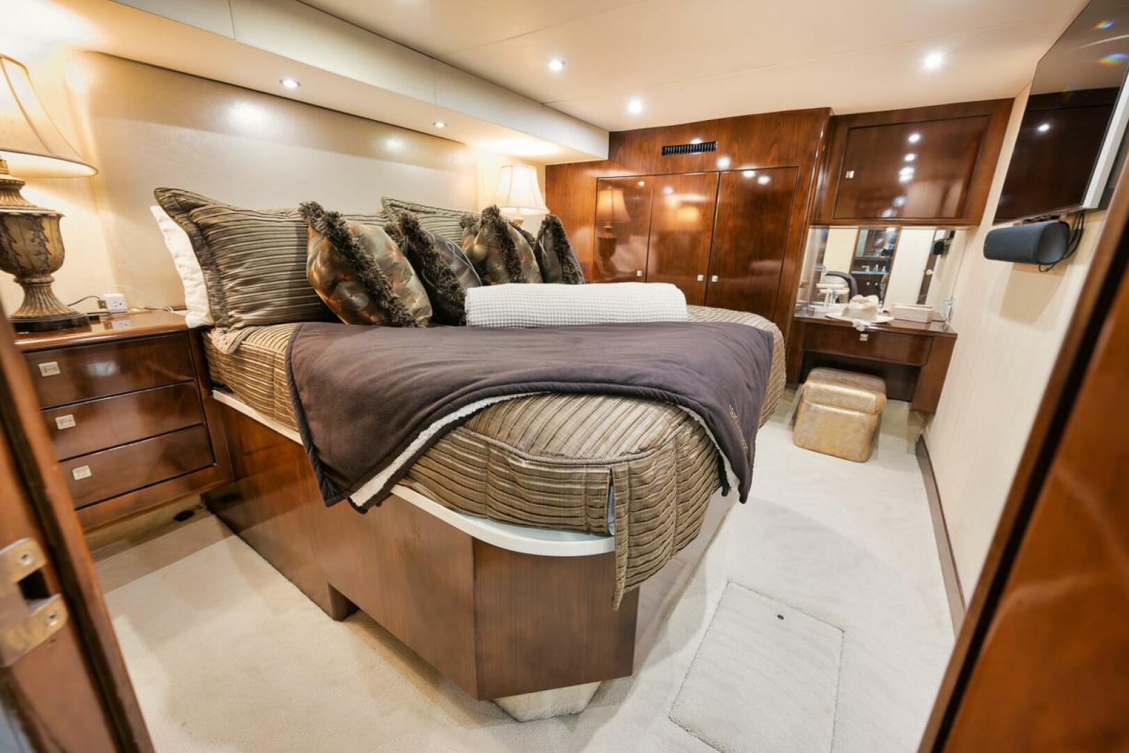 Slide: The Image of Ocean Yachts 73 Unconquered - Master Stateroom - 3824049