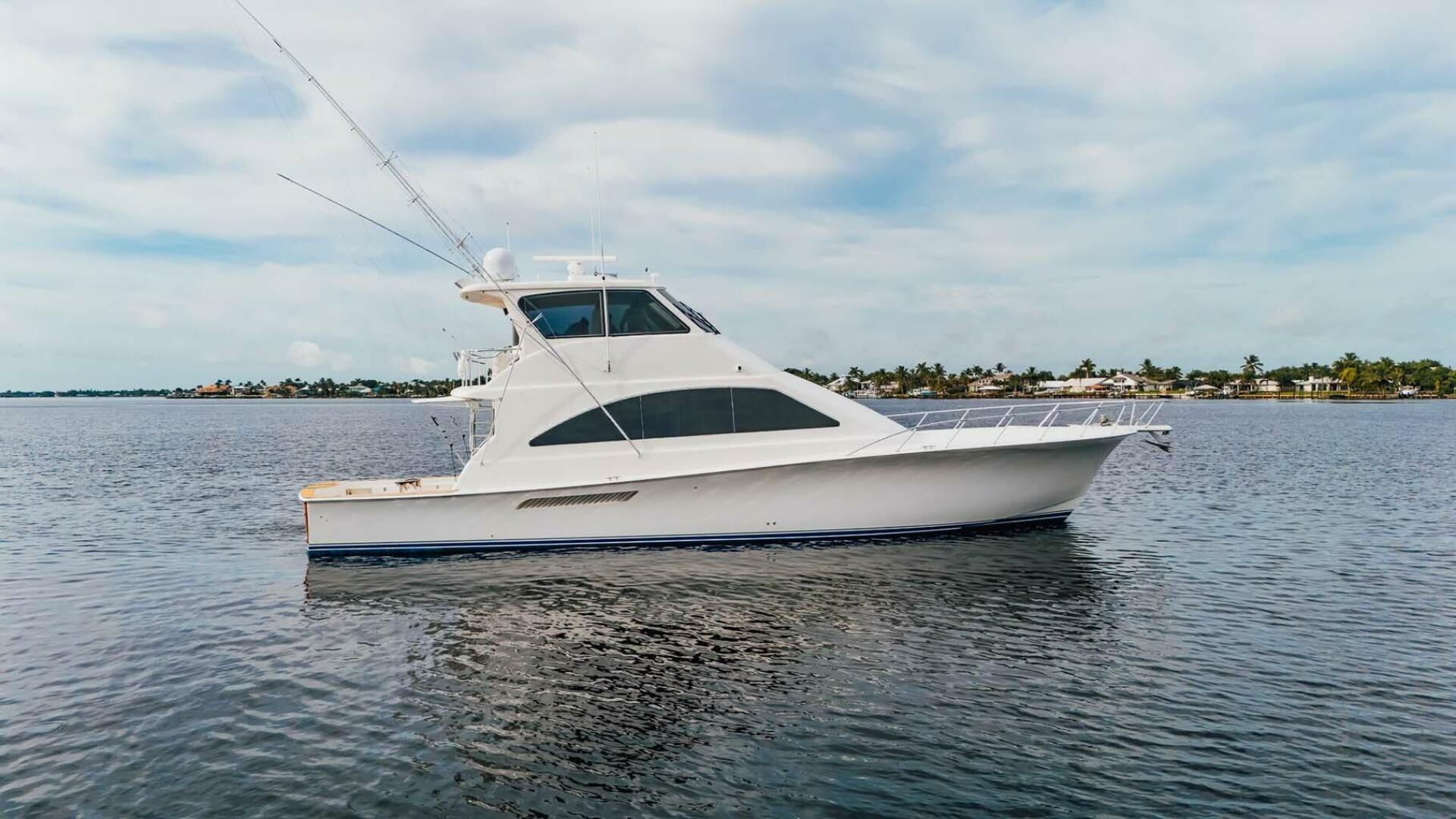Slide: The Image of Ocean Yachts Enclosed Bridge Super Sport 2003 - 4672789
