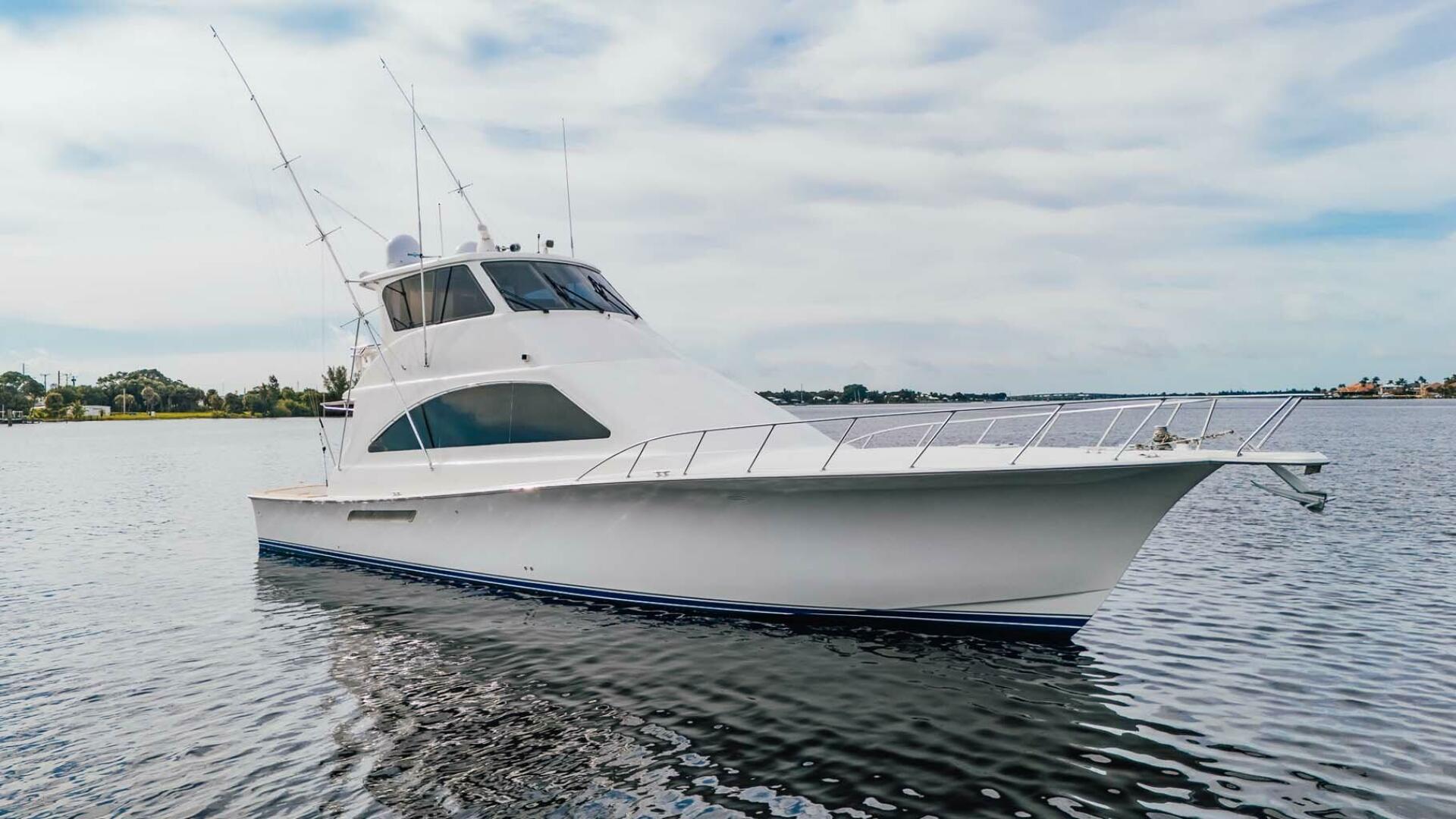 Slide: The Image of Ocean Yachts Enclosed Bridge Super Sport 2003 - 4672790