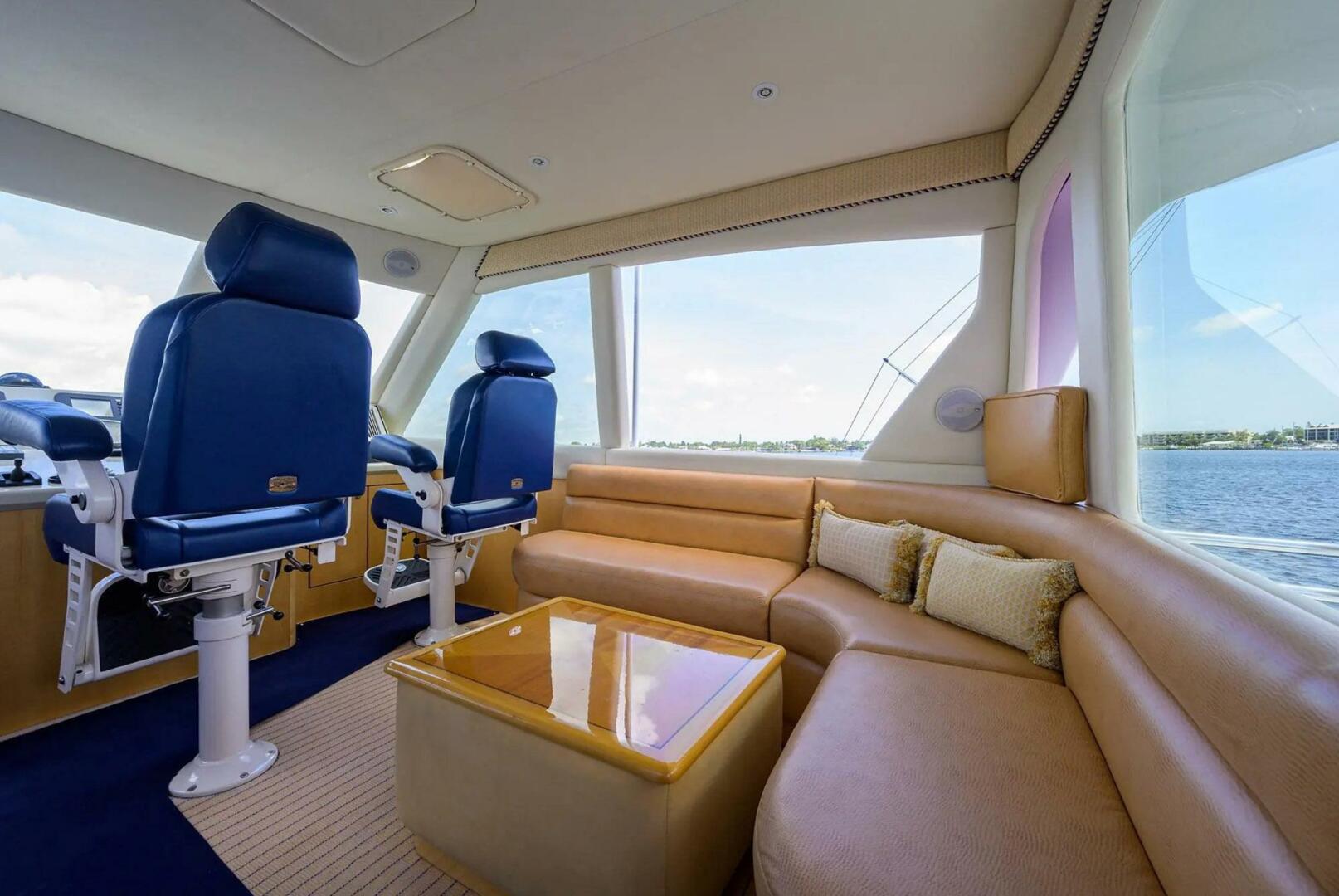 Slide: The Image of Ocean Yachts Enclosed Bridge Super Sport 2003 - 4672829