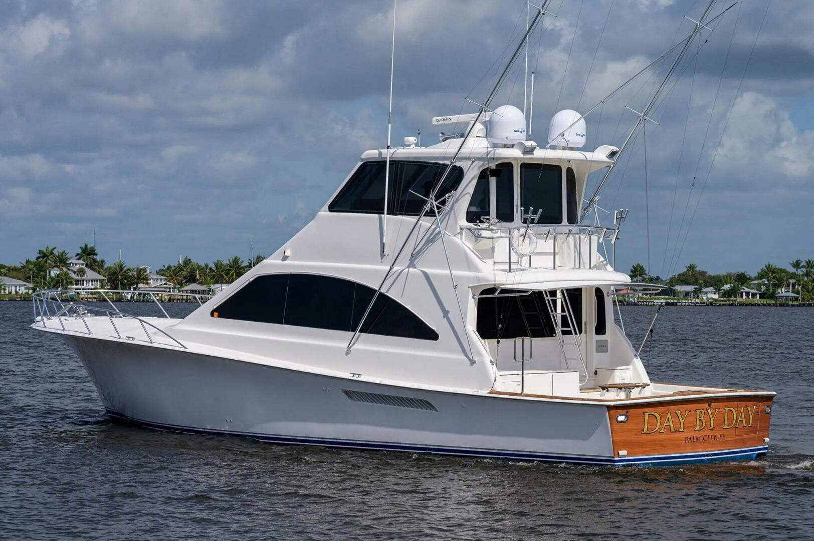 Slide: The Image of Ocean Yachts Enclosed Bridge Super Sport 2003 - 4672849