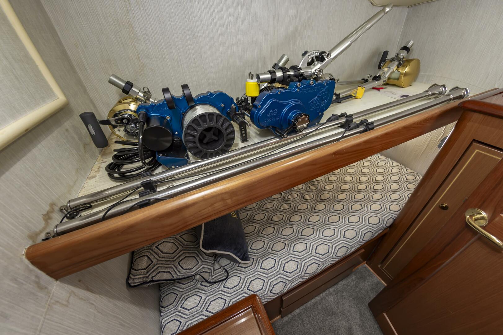 Slide: The Image of Ocean Yachts Super Sport 2005 - 4729423