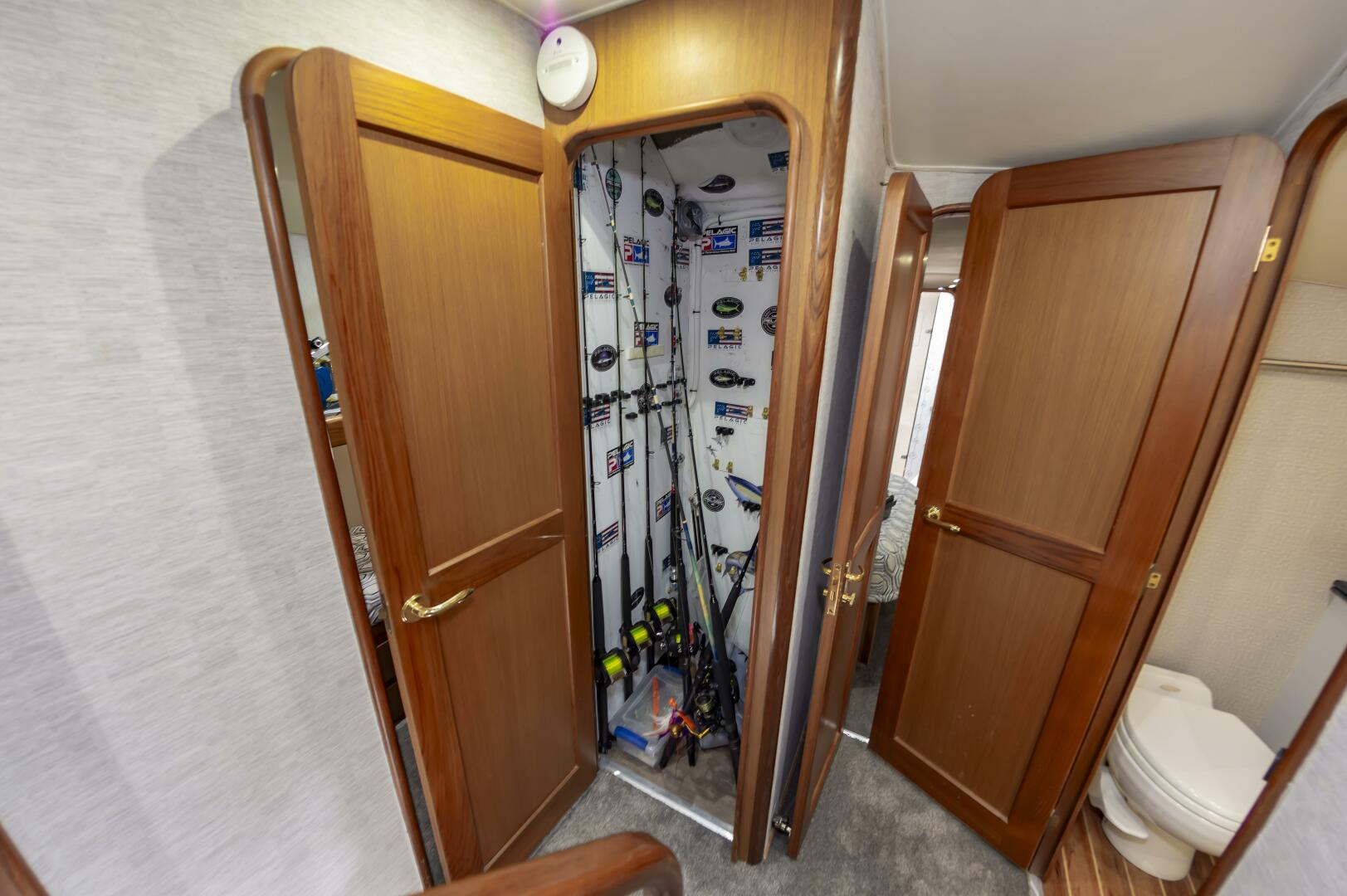 Slide: The Image of Ocean Yachts Super Sport 2005 - 4729424