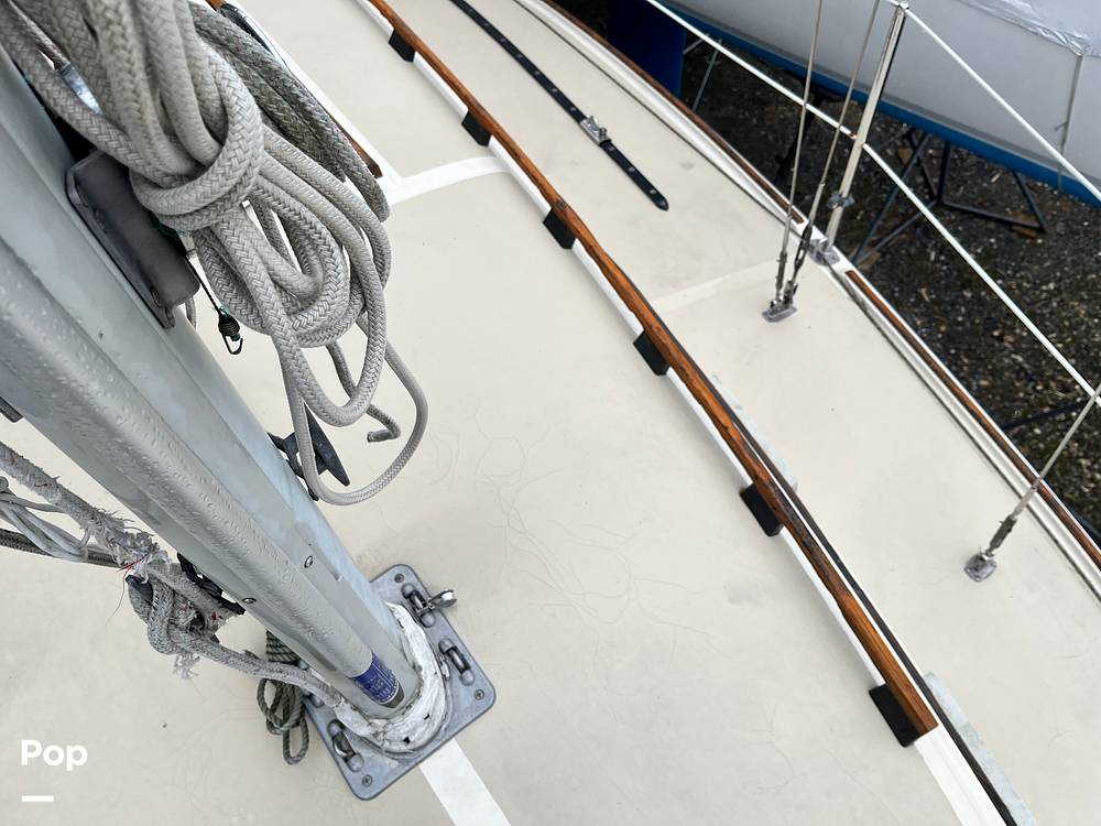 Slide: The Image of O'Day 28 1982 - 15326268