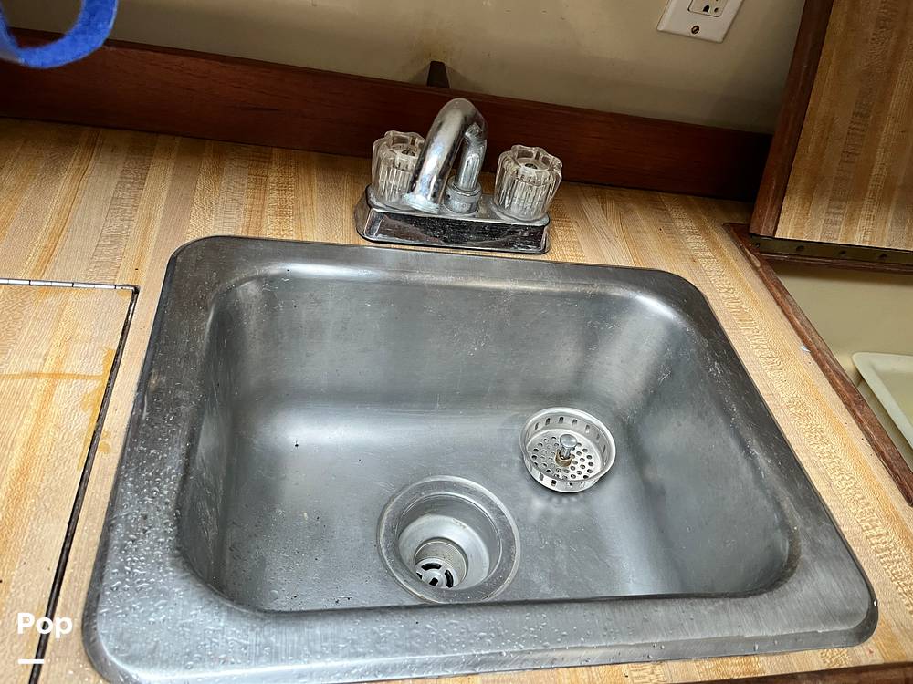 Slide: The Image of Sink - Galley - 15326289