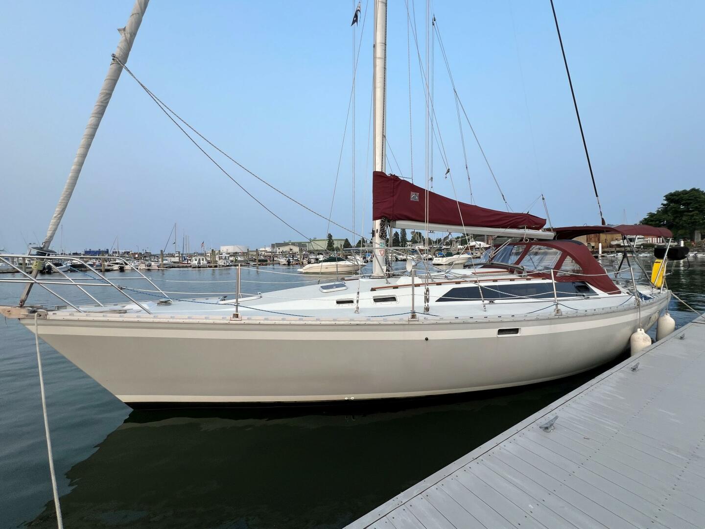 Slide: The Image of O'Day 41 1989 - 5158037